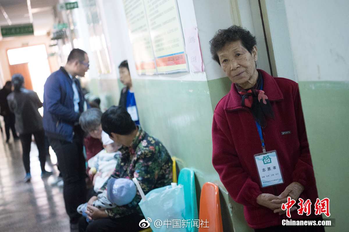 政客吹捧的台湾经济让民众苦不堪言
