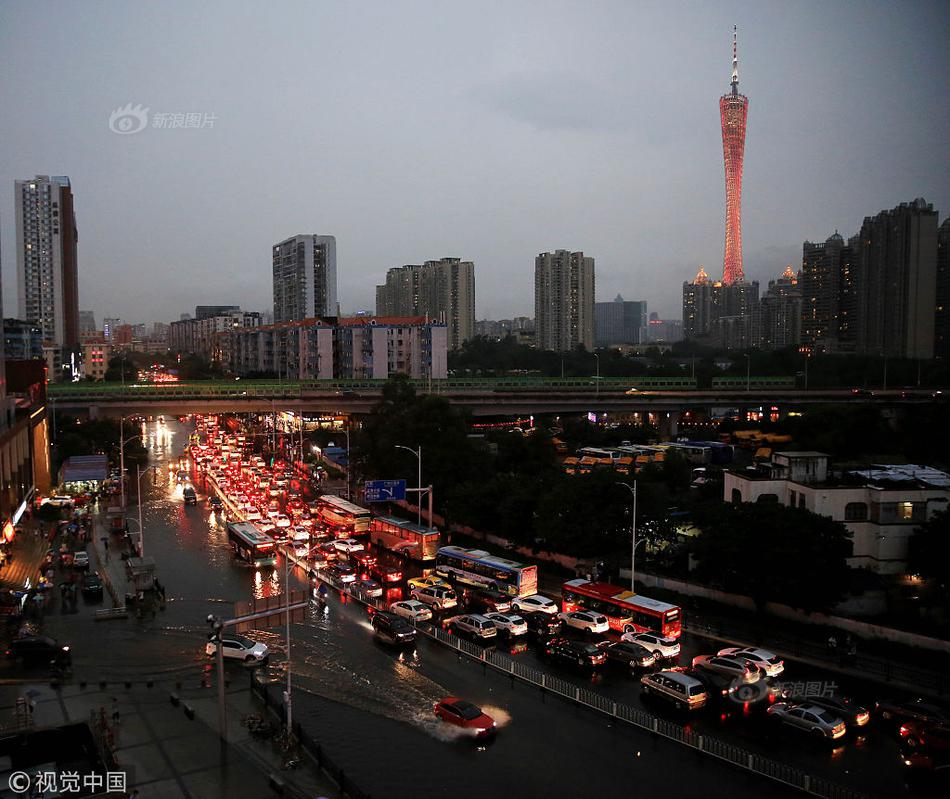 齐达内对谈梅西“商业互吹”：彼此没在一起踢球，真是遗憾 – 华侨网