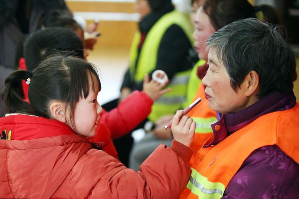 违规展业频现、营业部撤并提速，上半年券商经纪业务承压
