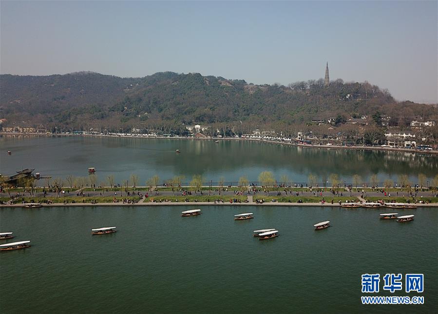 西班牙向乌克兰运送10辆“豹”式坦克